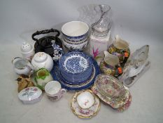 A mixed lot of ceramics to include blue and white, Myott, Royal Winton and similar,