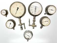 A brass-cased vacuum pressure gauge manufactured by Stewart Ltd,