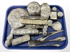 A good selection of silver items depicting cupids (Q)