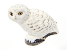 A Royal Crown Derby Snowy Owl paperweight, with gold stopper,