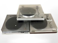 A Nikko auto return turn table NP/390,