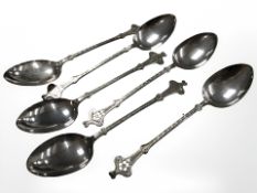 A set of six silver tea spoons, Birmingham marks. CONDITION REPORT: 39.6g.