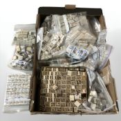 A vast quantity of world stamps (one box)