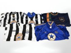 Five Adidas Newcastle United Brown Ale advertising football shirts (Sizes : 4 XL 1 L )