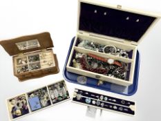 Assorted jewellery boxes containing costume pieces, bracelets, brooches,