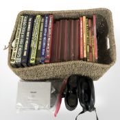 A group of The Broon's and Beano annuals, Guinness Word Record books,