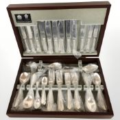 An Arthur Price canteen of EPNS cutlery