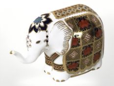 A Royal Crown Derby elephant paperweight, height 10 cm.