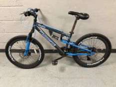 A Muddyfox Idaho bike, frame 14.