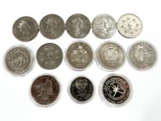 An Oman 1995 1 Rial 0.925 silver coin, 28.