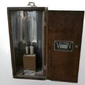 A Vi-Tan sun tanning light