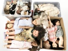 A large quantity of dolls including porcelain headed examples (1 pallet)