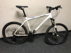 A Carrera Fury bike, frame 19.