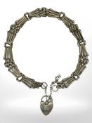 A 9ct yellow gold bracelet with padlock clasp CONDITION REPORT: 4.7g.