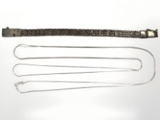 A fine Sterling silver long chain 152cm,