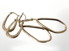 Two pairs of 9ct yellow gold earrings CONDITION REPORT: 3.