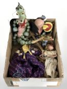 A group of puppets (one box)
