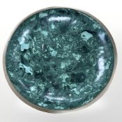 A malachite bowl with brass rim, diameter 26.5 cm.