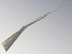 An early 20th century break action air rifle, length 102 cm.