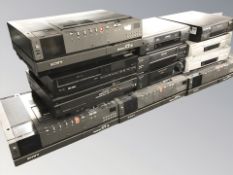 Vintage electricals including four Sony Betamax C7s, Samsung and Panasonic VCRs,