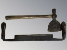An antique carpenter's twin handled drawer blade,