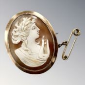 A 9ct gold cameo brooch, 3.5cm by 2.7cm CONDITION REPORT: 6.
