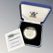 Royal Mint : 2000 Millennium Five Pound Coin, 28.28 g, with certificate of authenticity, boxed.