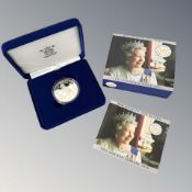 Royal Mint : 2002 Her Majesty The Queen Golden Jubilee Five Pound Coin, 28.