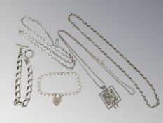 A group of silver jewellery, padlock bracelet etc CONDITION REPORT: 78.