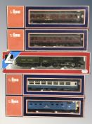 Five Lima OO gauge locomotives / passenger cars.