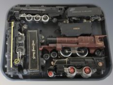 Tin plate locomotives and tenders including Lionel.