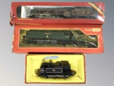 A Triang Hornby R52S BR 0-6-0 Tank Loco, an R8695 locomotive and tender,