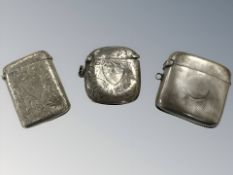 Three antique silver vesta cases, largest 5 cm long. CONDITION REPORT: 70.7g gross.