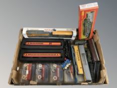 A box of model wagons, southern pacific carriages,