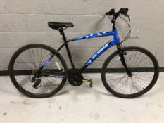 A Cross road bike, frame 20