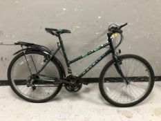 A Raleigh ladies bike, frame 20