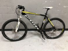 A Scott mountain bike,