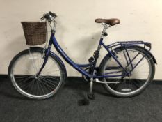 A Kingston lady's shopper bike with basket,