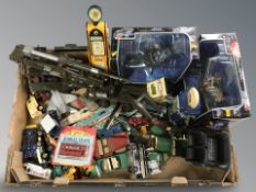 Vintage and modern die cast models including Days Gone, Franklin Mint, etc.