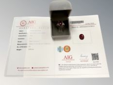 A Sterling silver ring set with cabochon natural star ruby, size O, 5.