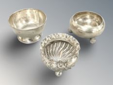 Three various silver salts, largest 5.5 cm diameter. CONDITION REPORT: 77.3g gross.