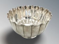 An Elizabeth II silver sugar bowl, Copper Brothers, Sheffield 1980, diameter 12.5cm.