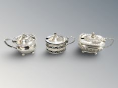 Three various silver salts, largest 7.5 cm wide. CONDITION REPORT: 101.7g gross.