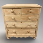 An Edwardian pine five drawer chest, 99 cm x 50 cm x 107 cm.