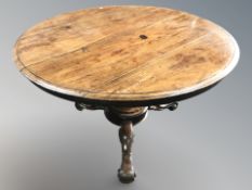 A 19th century mahogany breakfast table, diameter 120 cm.