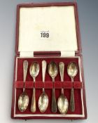 A set of six silver teaspoons, Birmingham 1962, cased. CONDITION REPORT: 36.