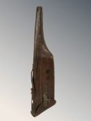 A Leg-O-Mutton leather shotgun case, length 79 cm.