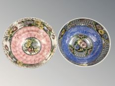 Two Maling lustre fruit bowls, diameter 22 cm.