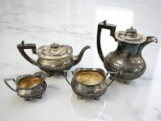 An Edwardian silver four piece tea service, Cooper Brothers & Sons Ltd, Sheffield 1910/1911,