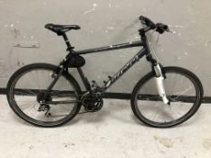 A Carrera Subway 1 bike, frame 19.